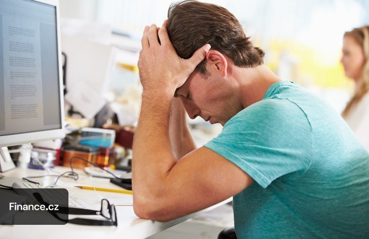 Může vám zaměstnavatel snížit mzdu během pracovního poměru?