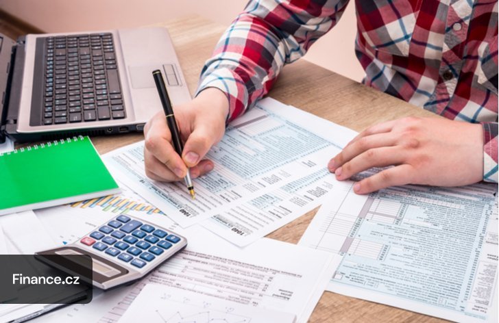 Blíží se termín daně z nemovitosti. Kdo musí podat daňové přiznání a kolik zaplatíte?